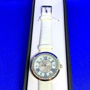 NIB Genevex by Croton ladies watch